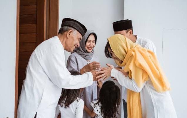 Merajut Silaturahmi, Menjemput Berkah: Hikmah Agung dalam Menjalin Tali Persaudaraan