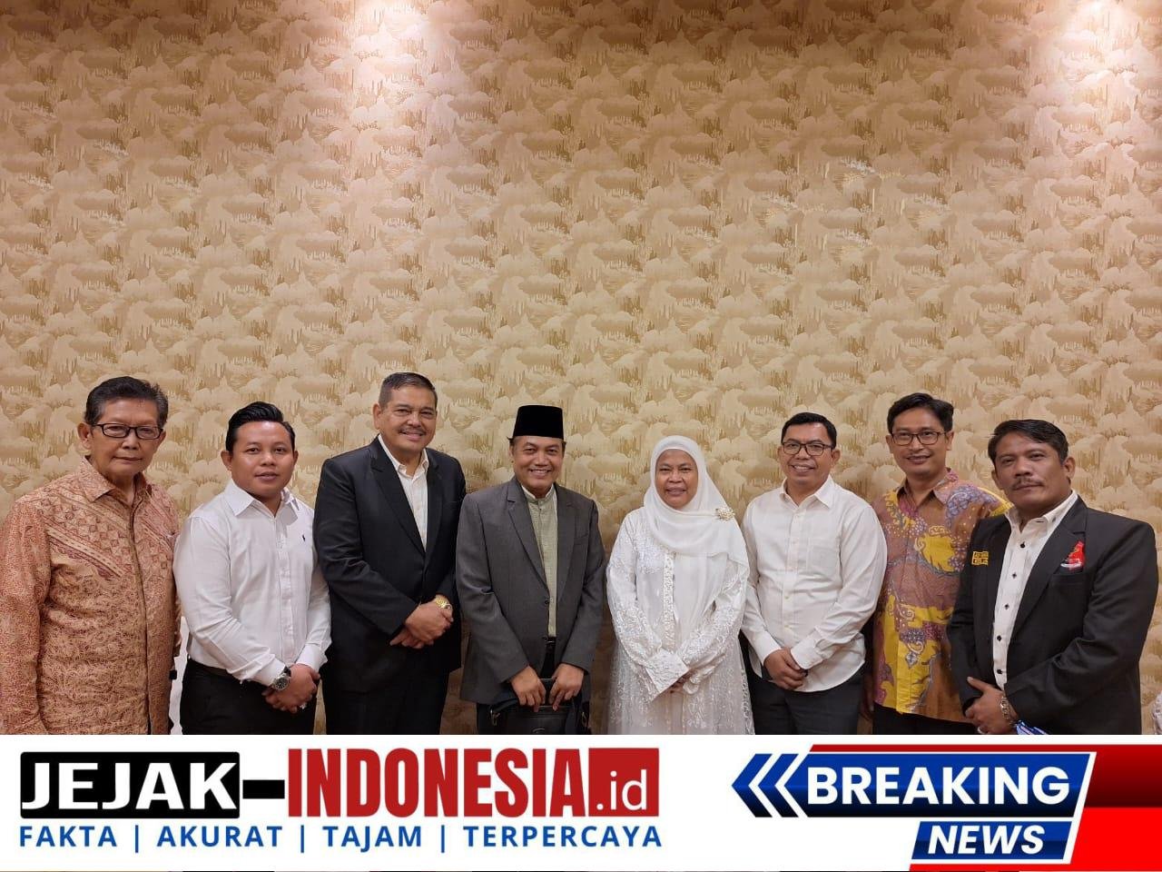 Ketum TKN Kompas Nusantara & Ketum Pagar Unri Prabowo–Gibran untuk Indonesia, Adi Warman Lubis, Puji Sosok Bunda Indah di Milad Majelis Taklim Halimah