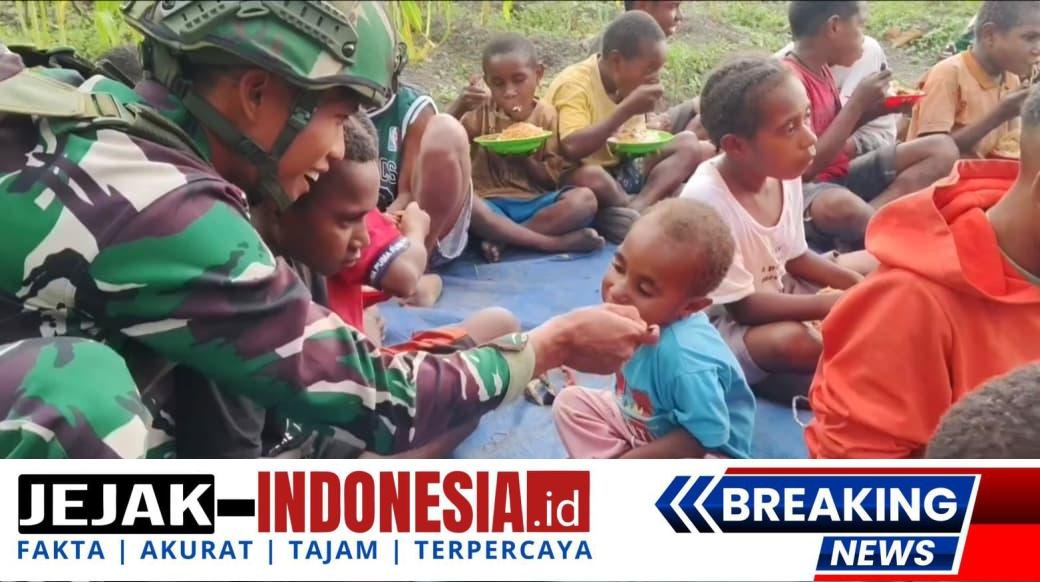 Wujudkan Makan Bergizi Satgas Yonif 521/DY Makan Bersama anak Papua