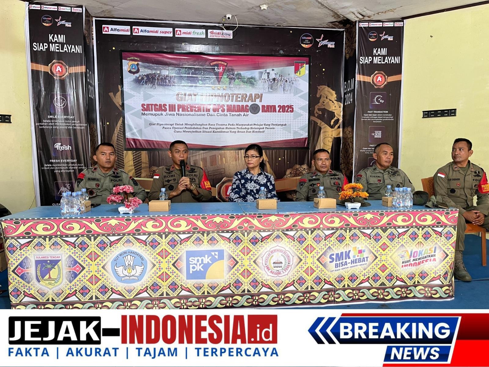 Satgas Madago Raya Beri Motivasi Ratusan Siswa Dua Sekolah di Poso Lewat Hipnoterapi