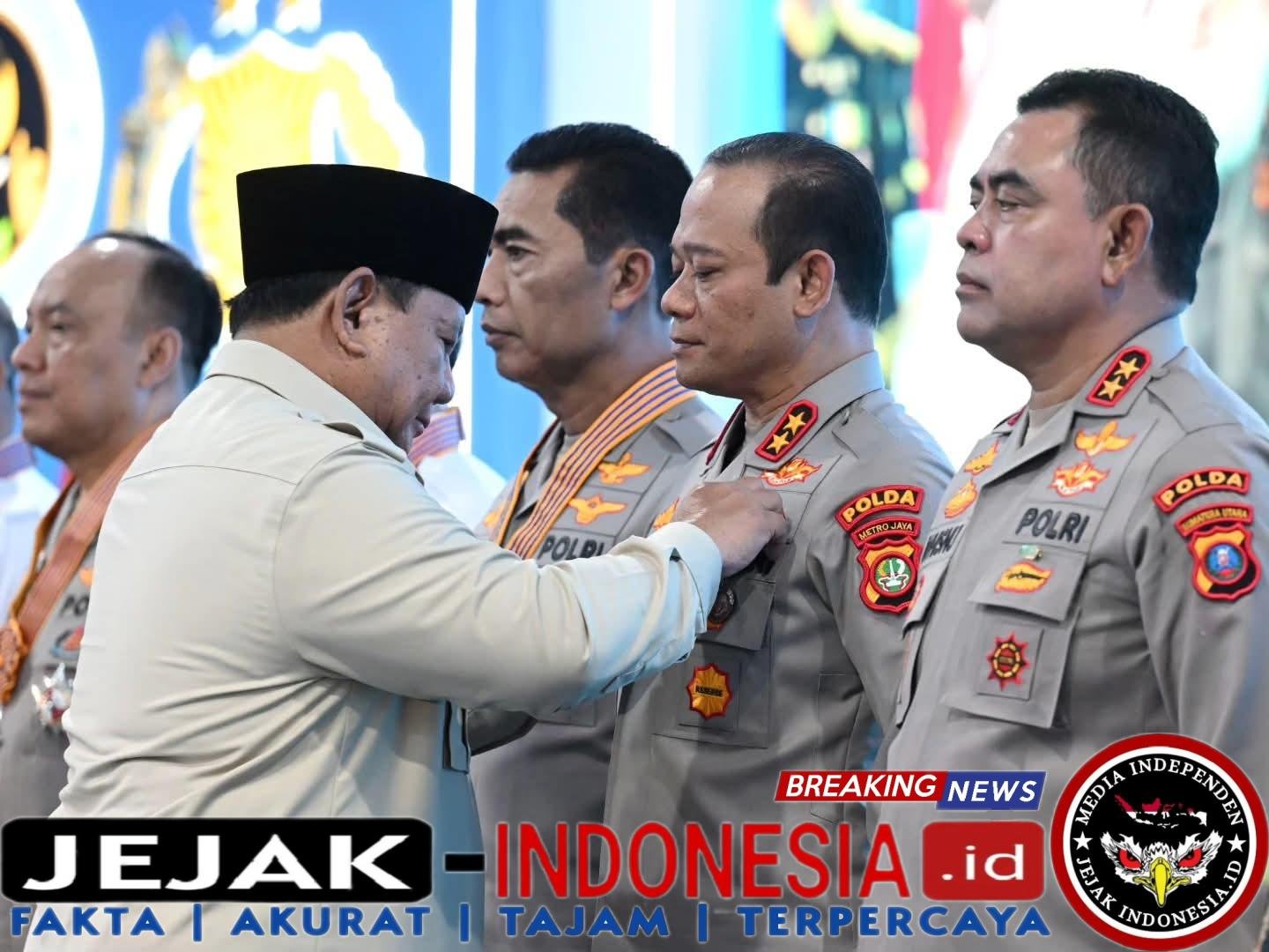 Dinilai Berjasa Besar bagi Bangsa Indonesia, Presiden Prabowo Siapkan Penghargaan Tertinggi untuk Kapolri