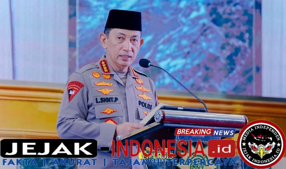 Didampingi Kapolda Jabar, Kapolri Hadiri Pembukaan Muktamar XIV Pemuda Persis di Bandung, Tekankan Sinergi Jaga Stabilitas Bangsa